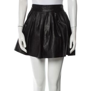 Alice + Olivia Leather Mini Skirt Size Small / 4